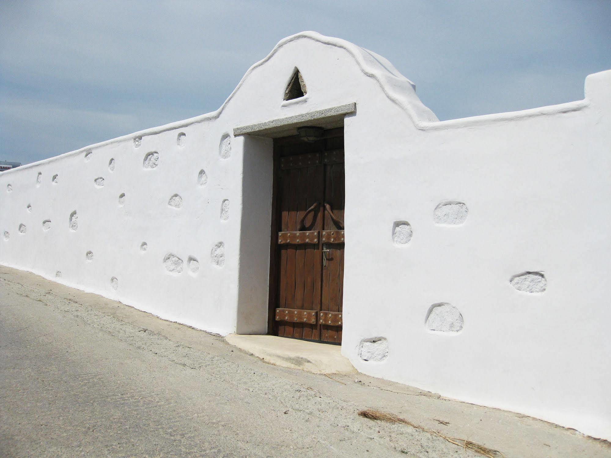 Lavish Suites Agios Ioannis Diakoftis Exterior photo